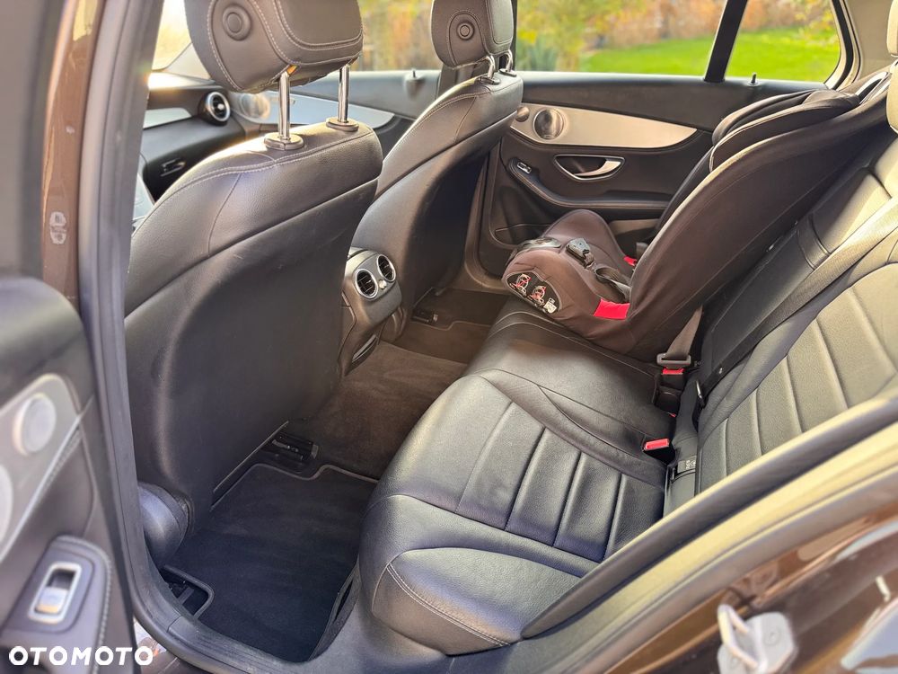 Mercedes-Benz Klasa C 350 e 7G-TRONIC - 21