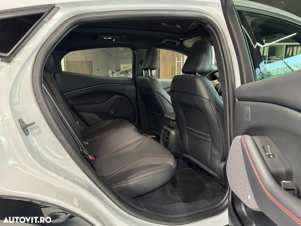 Ford Mustang Mach-E AWD Extended Range 258 kW Premium - 10