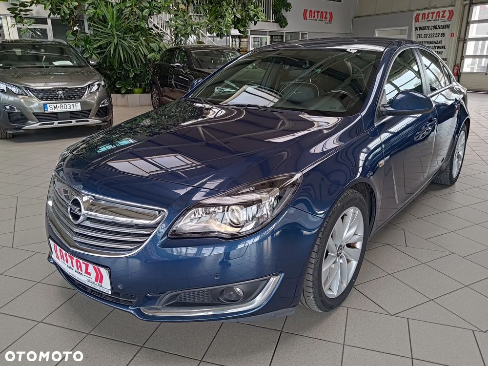 Opel Insignia 1.6 T Cosmo S&S - 10