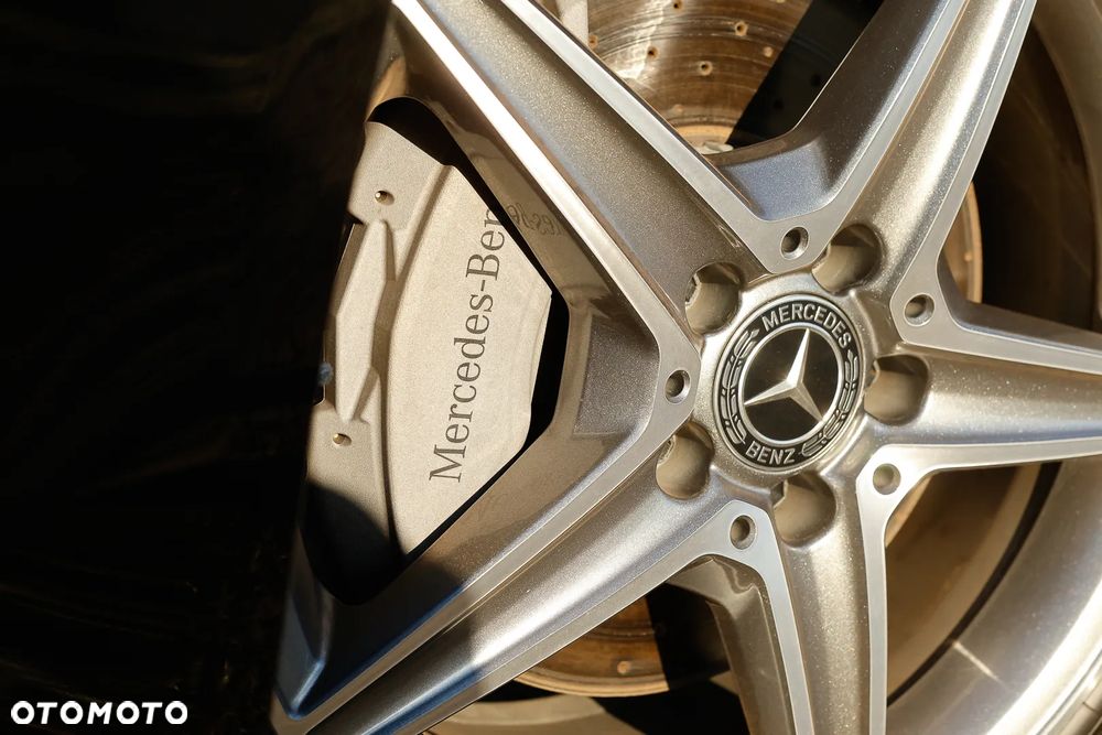 Mercedes-Benz Klasa C 300 Cabrio 9G-TRONIC AMG Line - 28