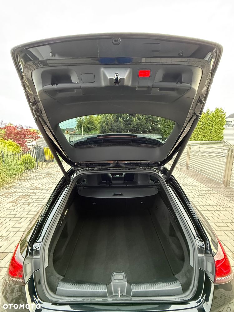 Mercedes-Benz CLA 180 7G-DCT Edition AMG Line - 40