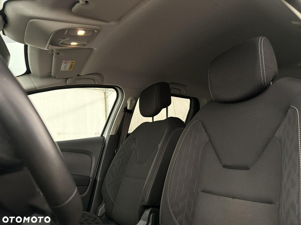 Renault Clio - 11