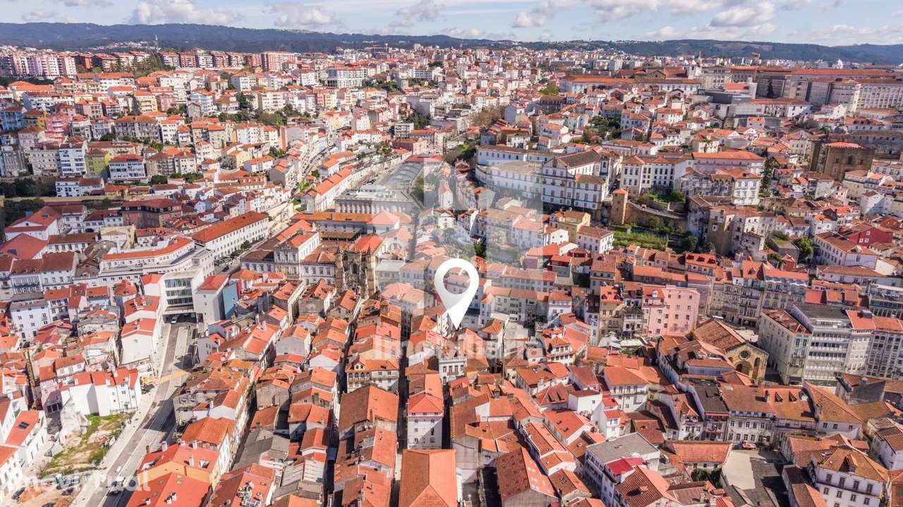 3 x Prédios no Centro Histórico de Coimbra - Grande imagem: 3/20