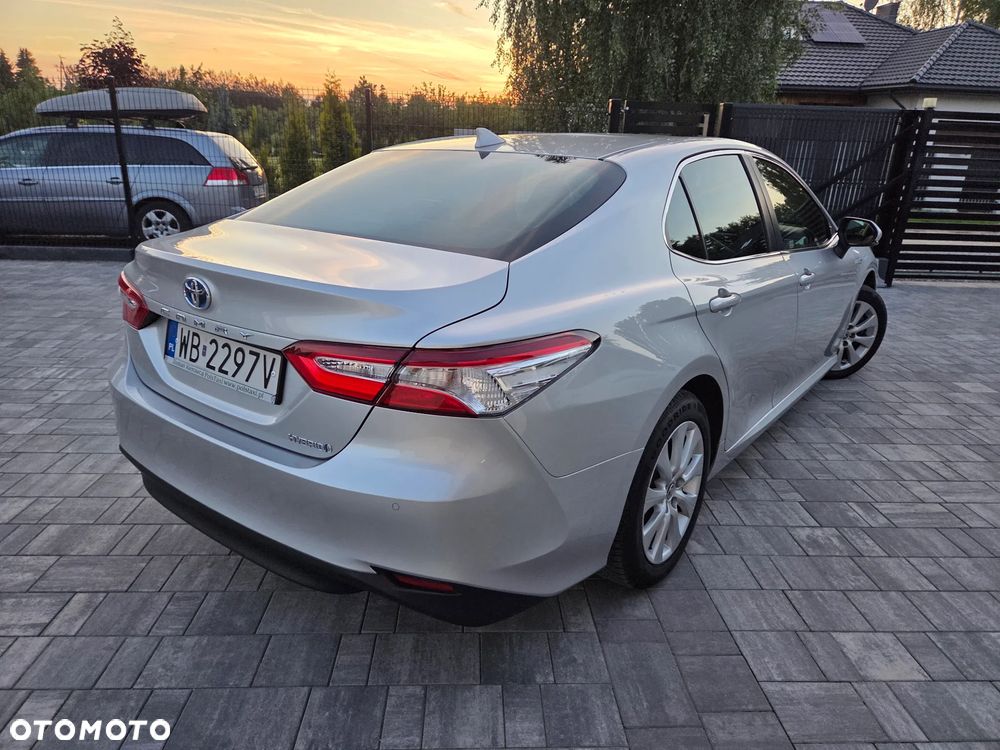 Toyota Camry 2.5 Hybrid Prestige CVT - 11