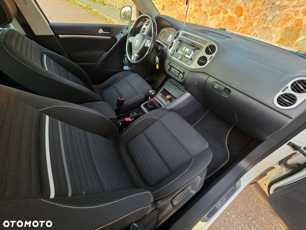 Volkswagen Tiguan - 14