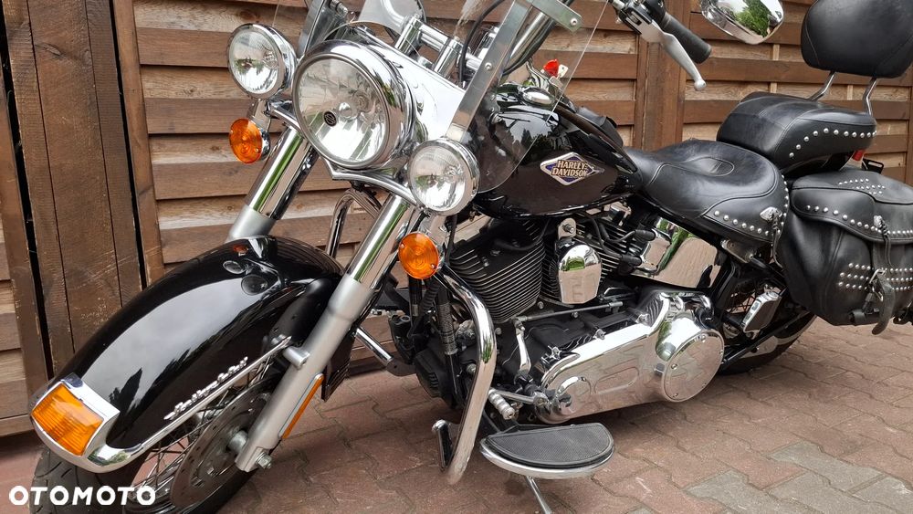 Harley-Davidson Softail Heritage Classic - 19