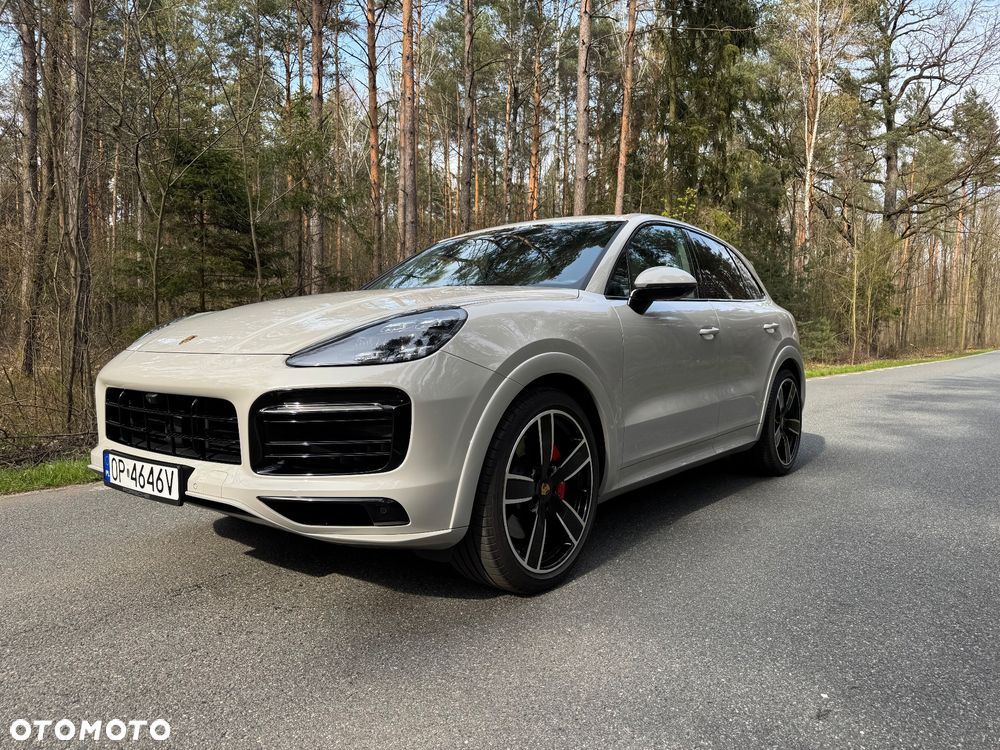 Porsche Cayenne - 14