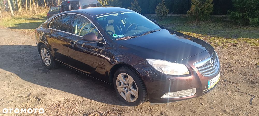 Opel Insignia 1.8 - 12