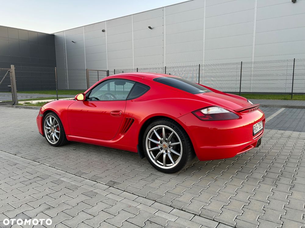 Porsche Cayman S - 10