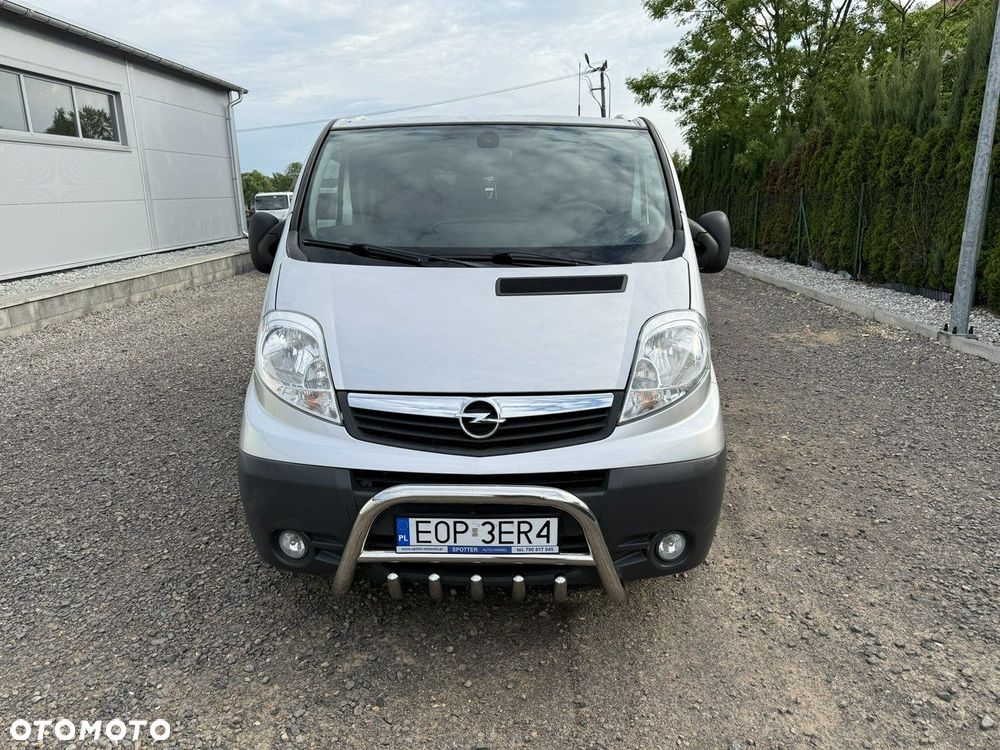 Opel Vivaro - 2