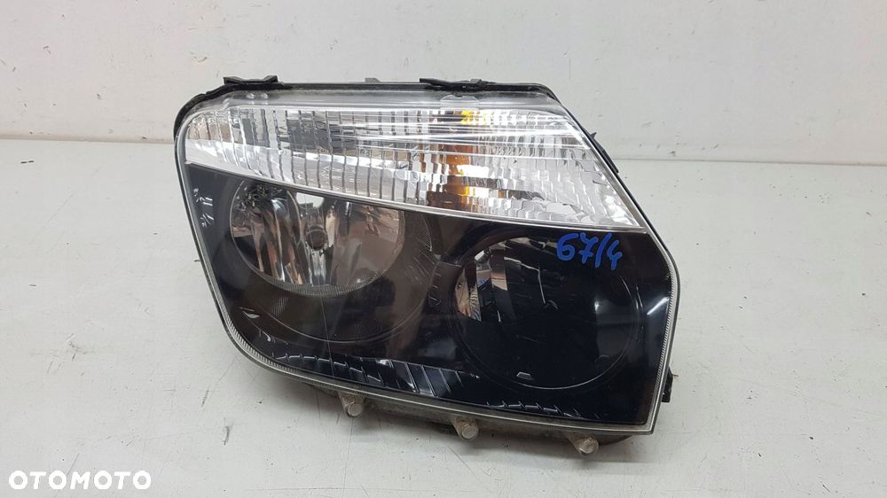 dacia duster i 10-13 lampa prawy przód eu - 1