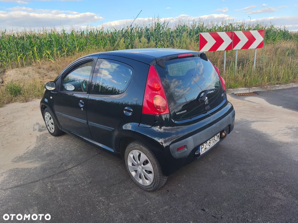Peugeot 107 1.0 Happy - 8