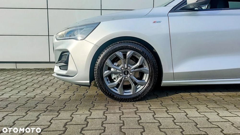 Ford Focus 1.0 EcoBoost ST-Line X - 6