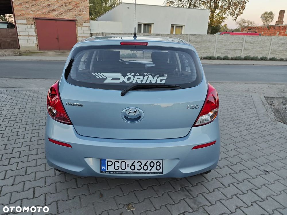 Hyundai i20 1.25 Classic + - 11