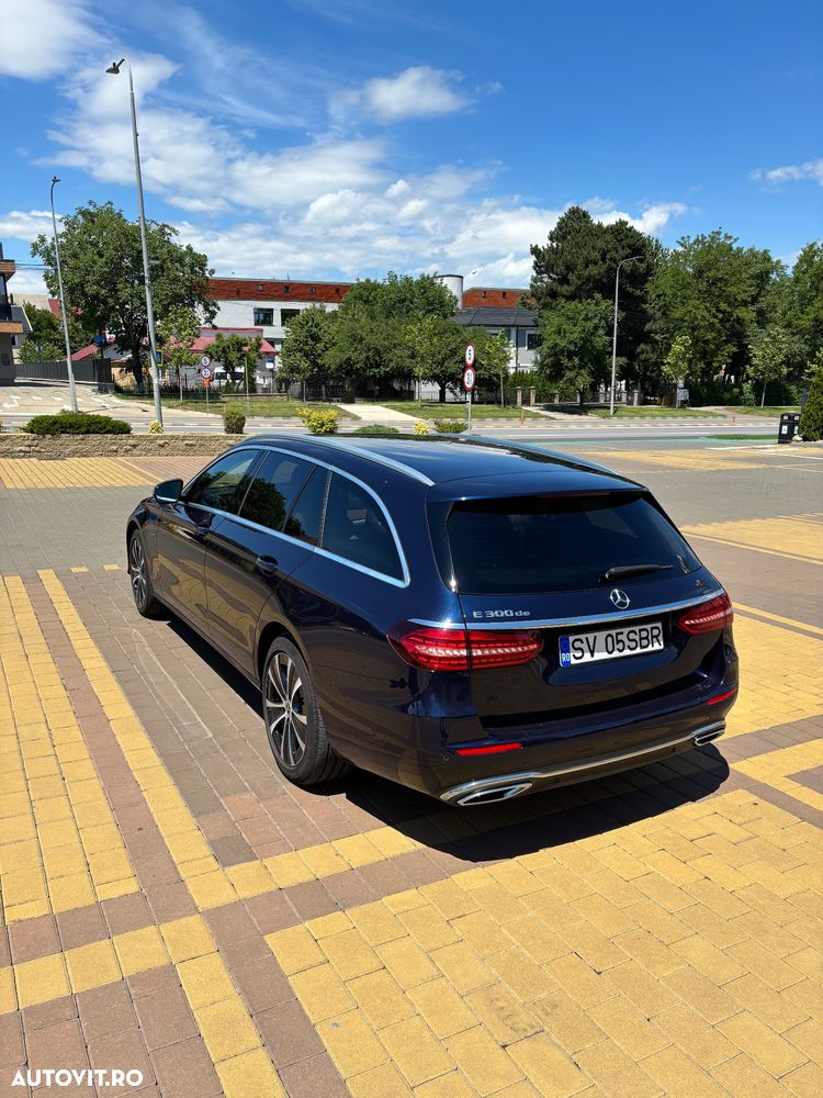 Mercedes-Benz E 300 de 9G-TRONIC Exclusive - 9