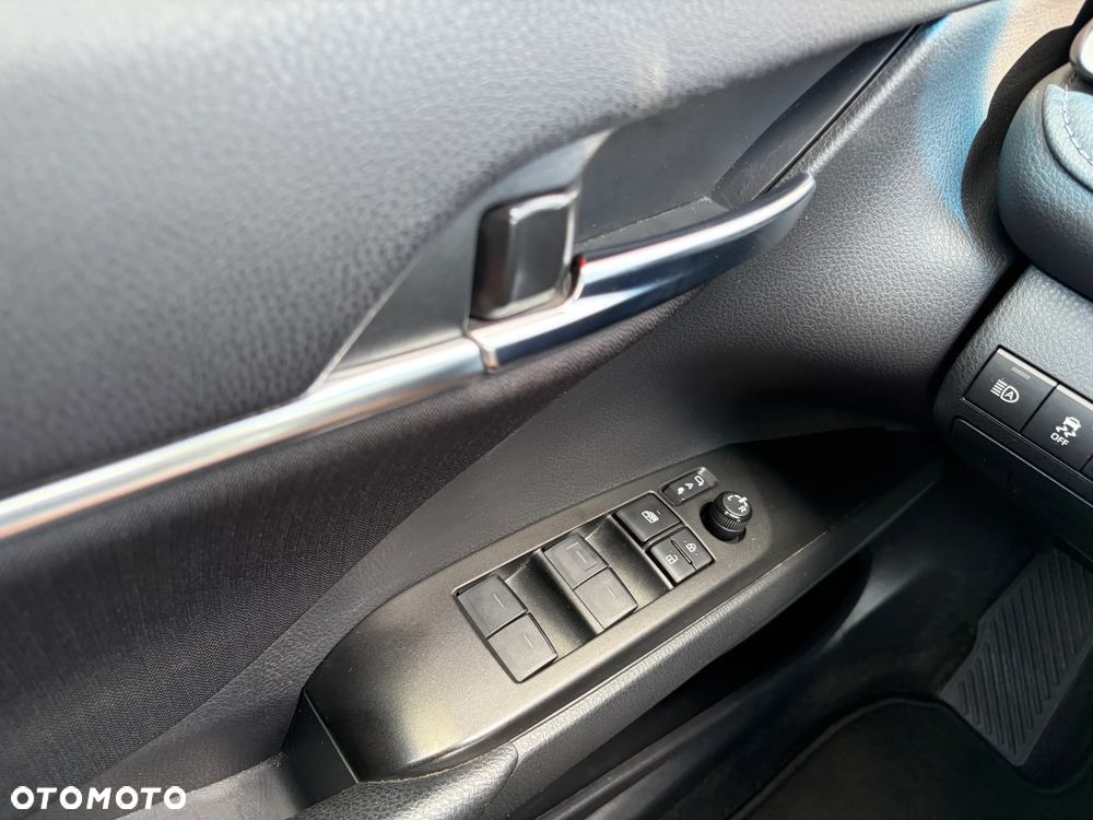 Toyota Camry 2.5 Hybrid Comfort CVT - 14
