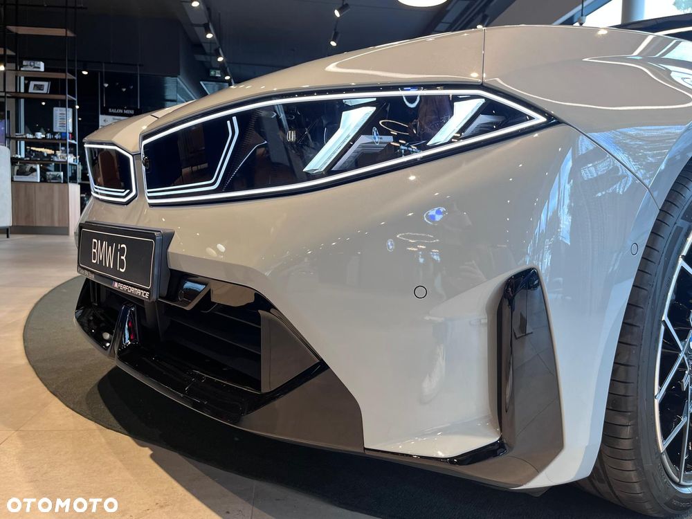 BMW i3 50 xDrive First Edition - 32