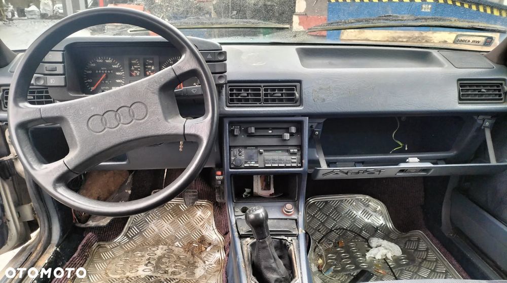 AUDI 80 B2 1,6L 8v SOHC DRZWI PRZÓD TYŁ LEWE PRAWE LAMPA MASKA ZDERZAK PRZÓD TYŁ KLAPA FOTEL CAŁY NA CZĘŚCI - 2