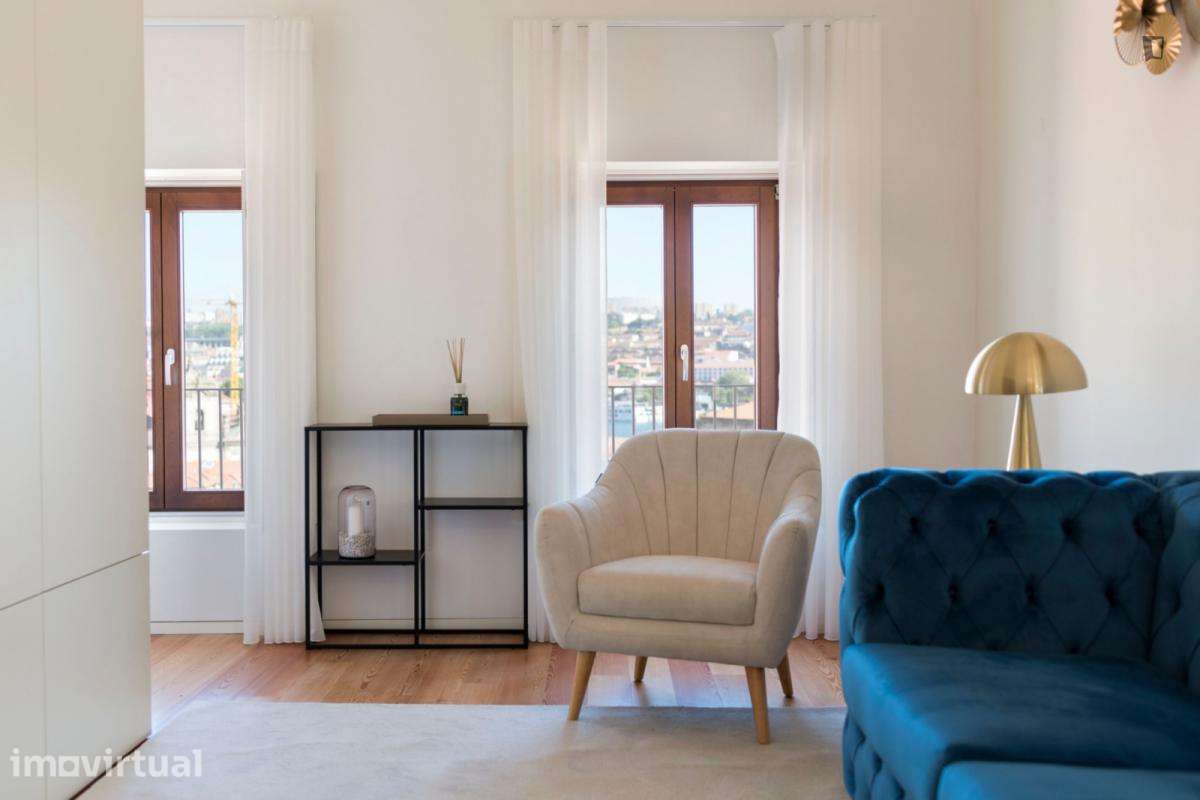 Apartamento com 2 quartos - localizado em Miragaia Porto - Grande imagem: 5/27