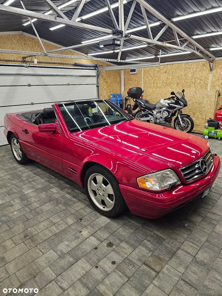 Mercedes-Benz SL - 15