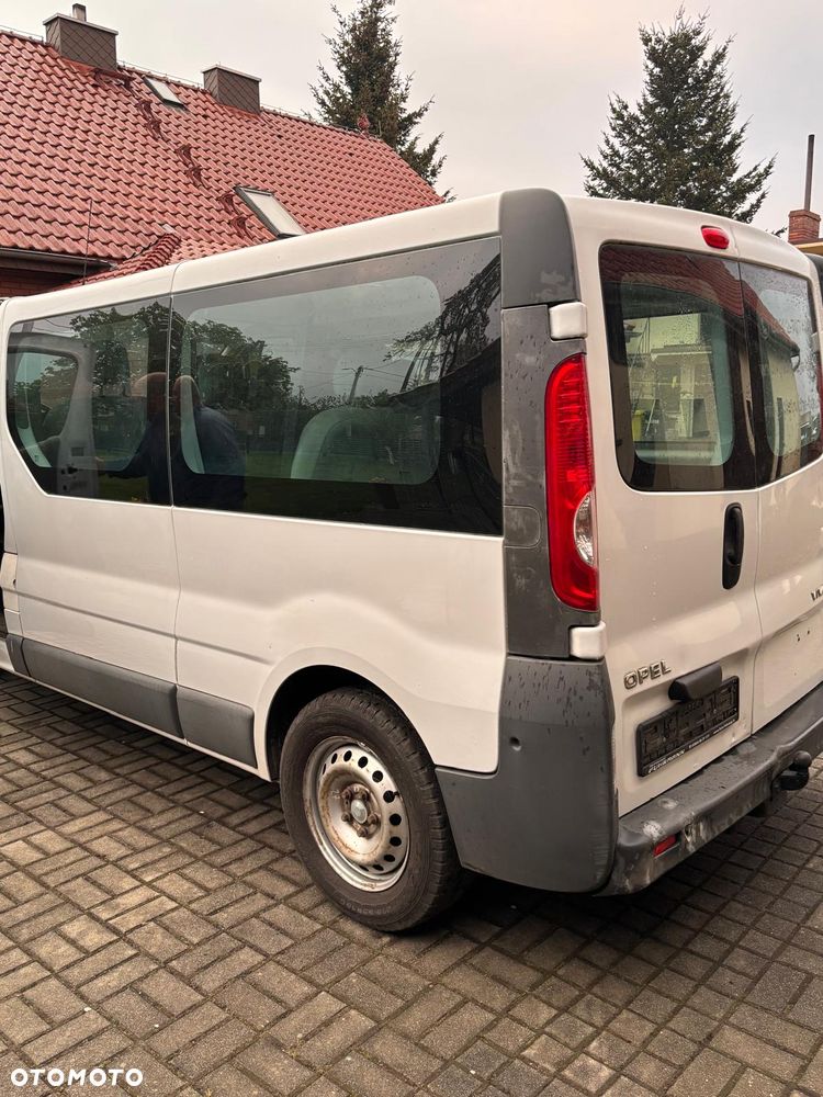 Opel Vivaro L2H1 2.9t - 5