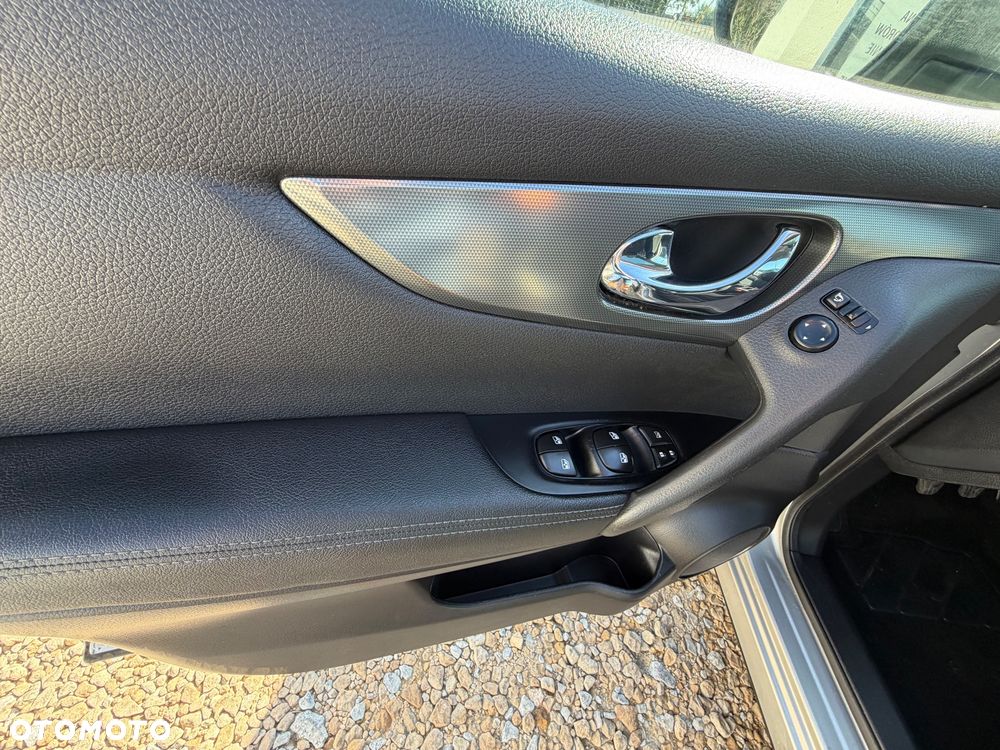 Nissan Qashqai - 22