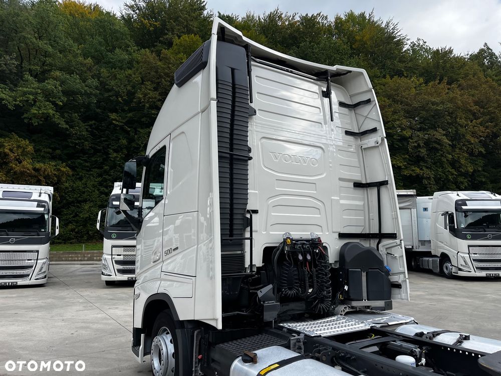 Volvo FH500 // Zamiana na starszy //New Face // Low Deck // Full Led // ACC // Globe XL // ParkClima // Zamiana za starszy - 17