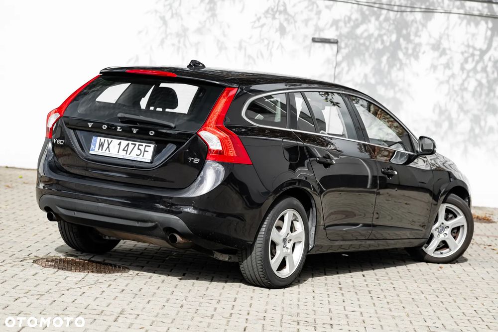 Volvo V60 T3 Edition - 13