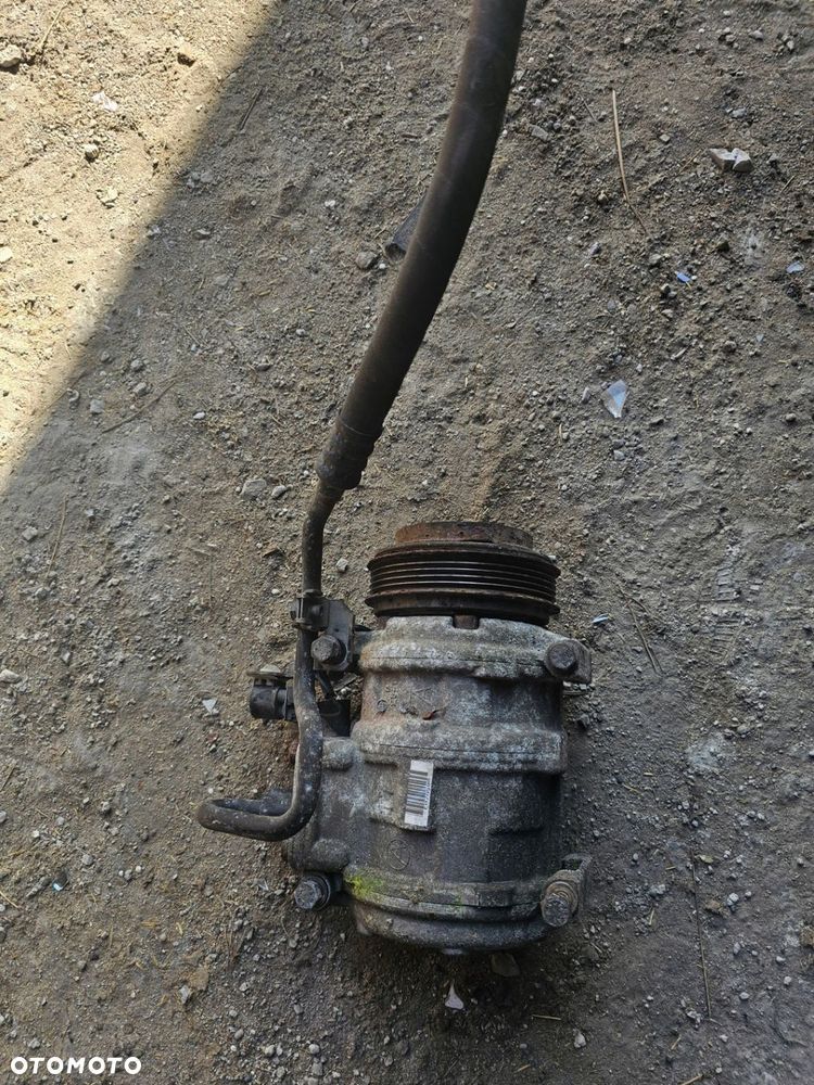 SPRĘŻARKA KOMPRESOR KLIMATYZACJI BMW 8 E31 4.4 V8 447200-3077 - 1