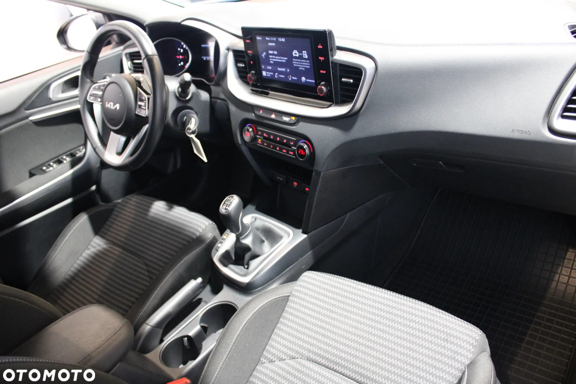 Kia Ceed 1.5 T-GDI M - 7