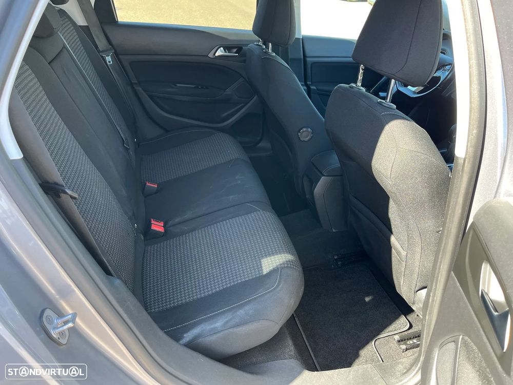 Peugeot 308 SW 1.6 BlueHDi Style - 15
