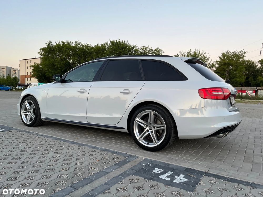 Audi A4 Avant 2.0 TDI DPF clean diesel S line Sportpaket - 35