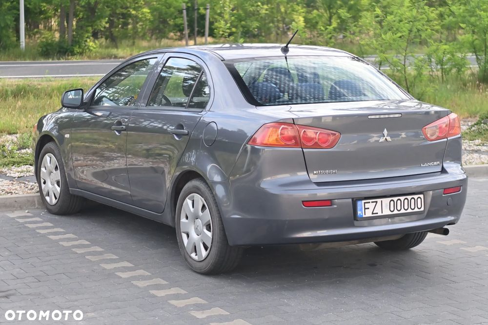 Mitsubishi Lancer 1.5 Inform ASTC - 4