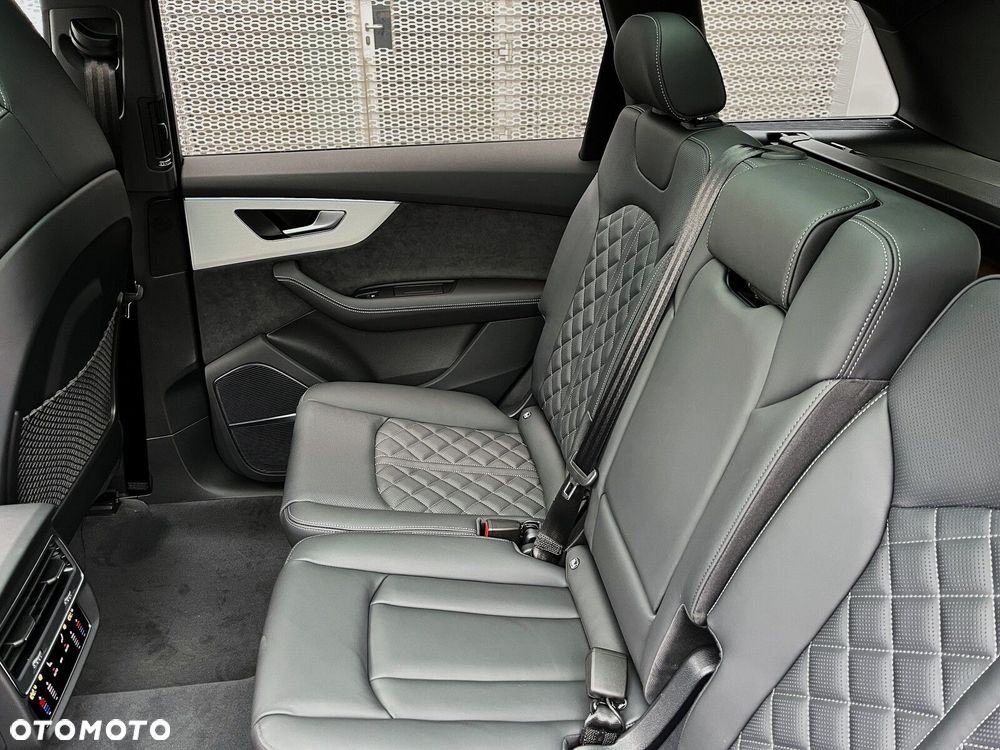 Audi Q7 - 22