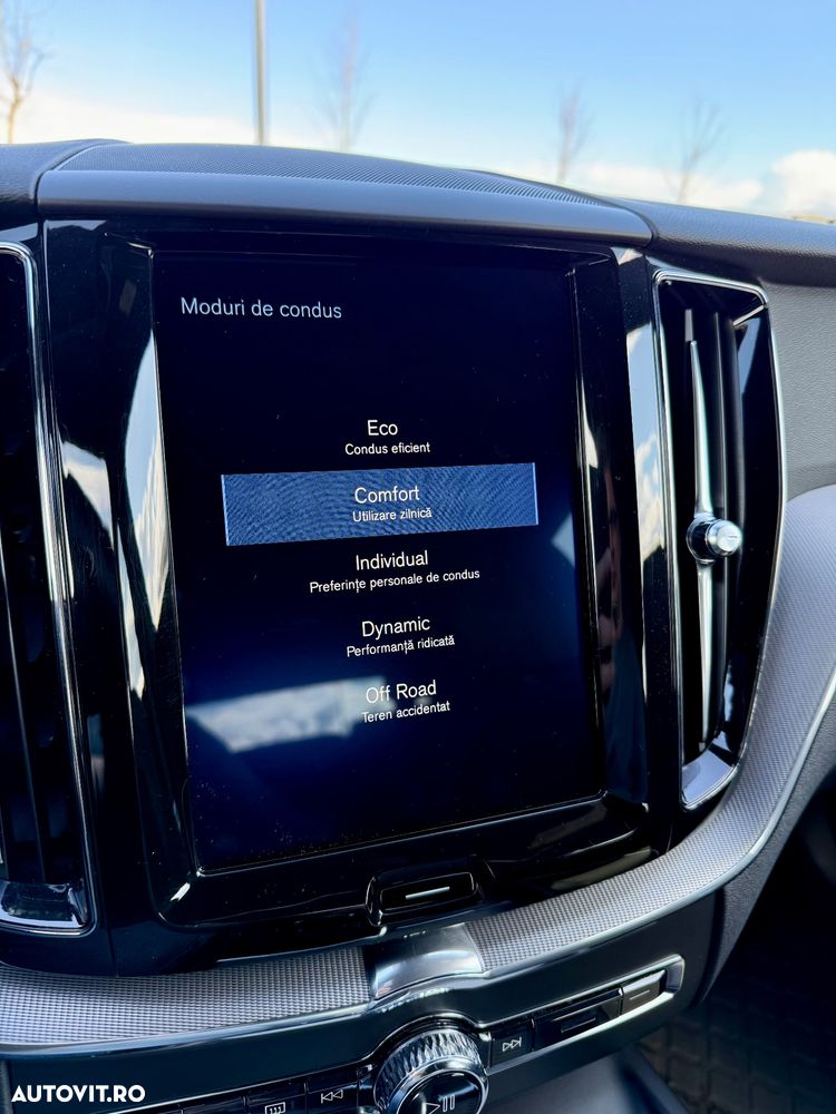 Volvo XC 60 D4 Geartronic RDesign - 13