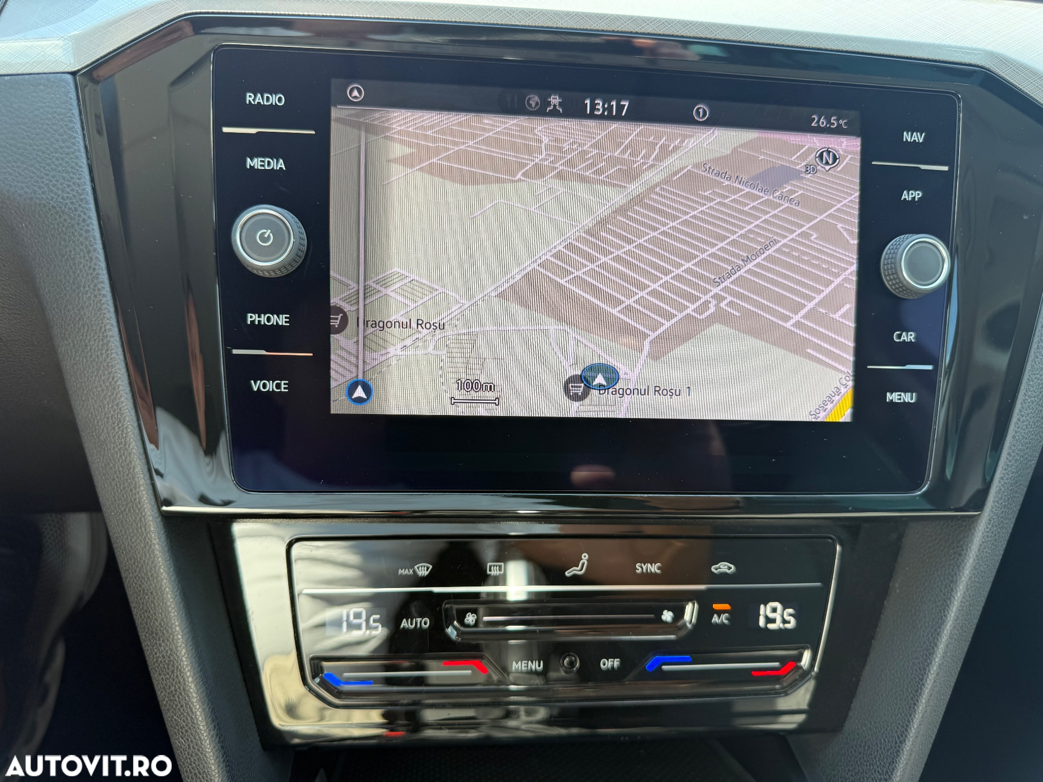 Volkswagen Passat Variant 2.0 TDI DSG Elegance - 18