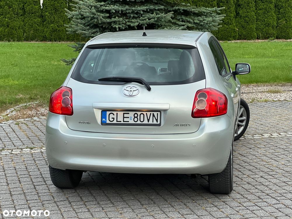 Toyota Auris 1.6 VVT-i Premium - 6