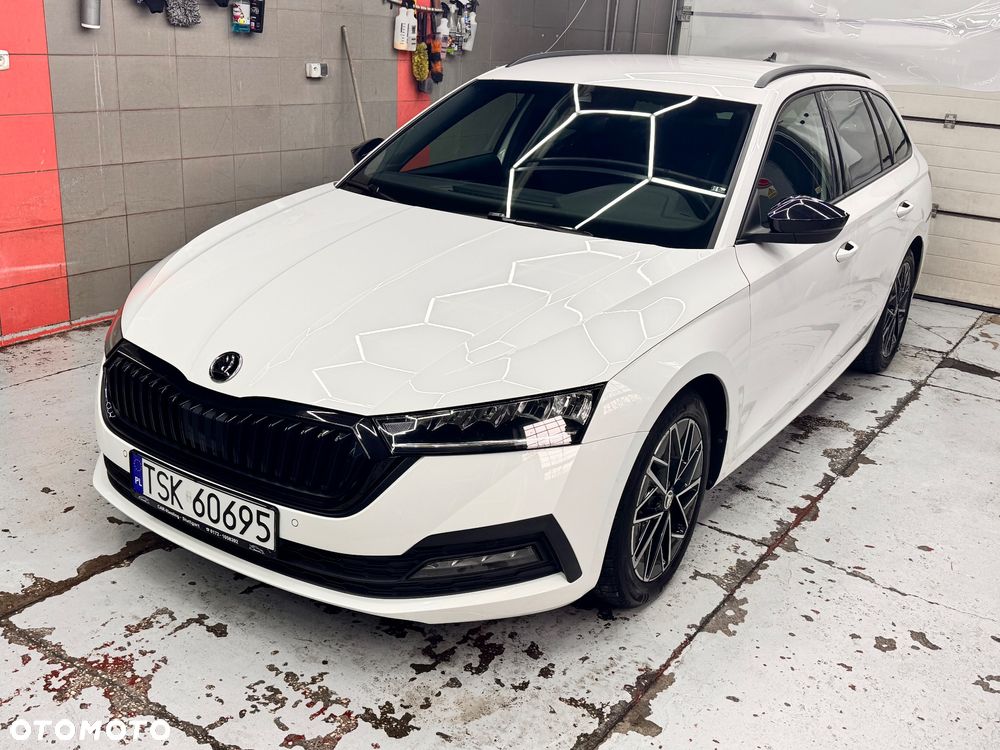 Skoda Octavia 2.0 TDI DSG First Edition - 2