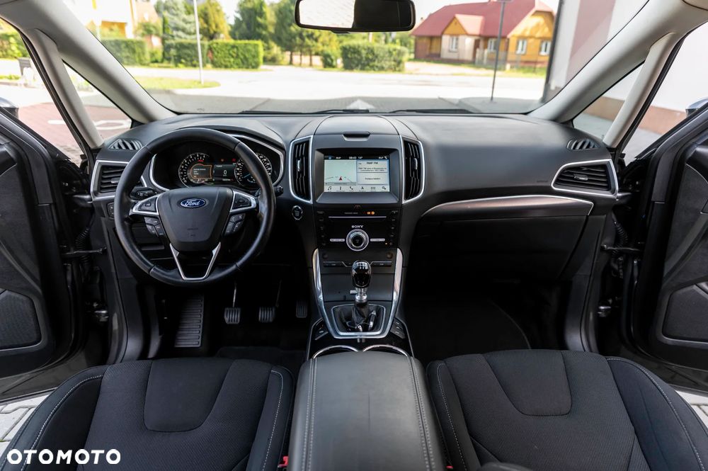 Ford S-Max 2.0 TDCi Trend - 21