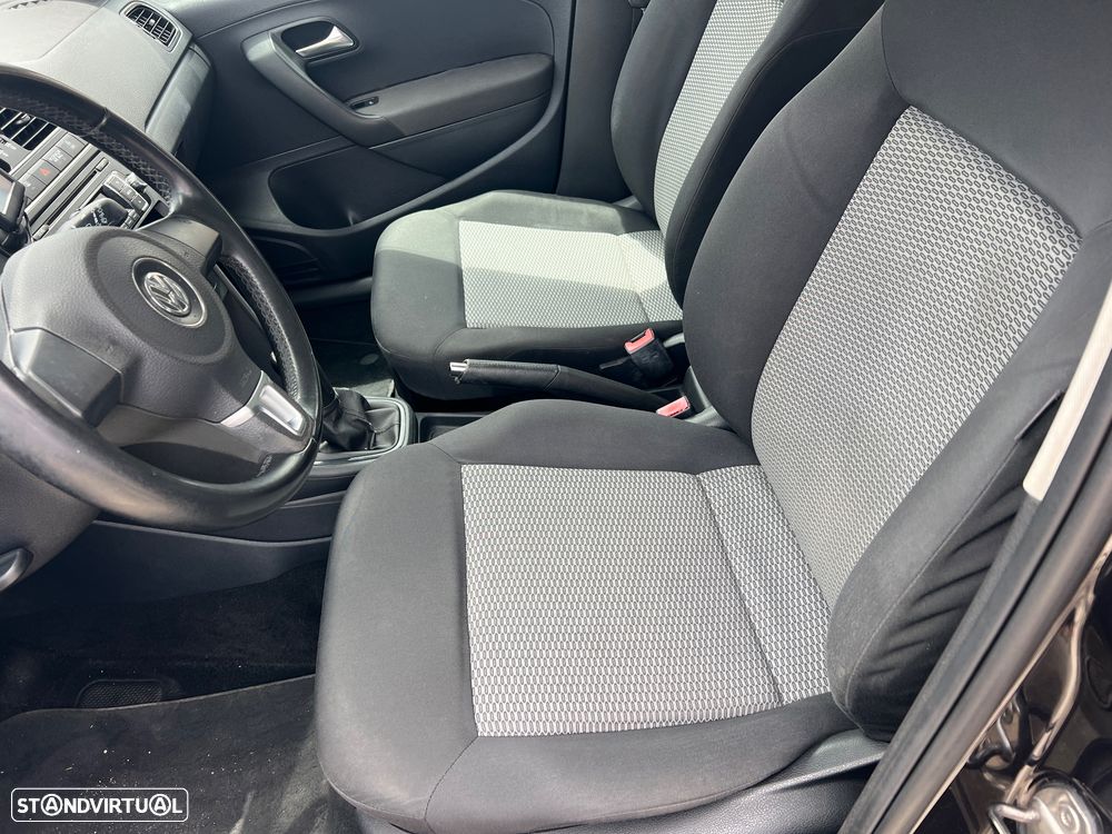 VW Polo 1.6 TDI Confortline BlueMotion - 18