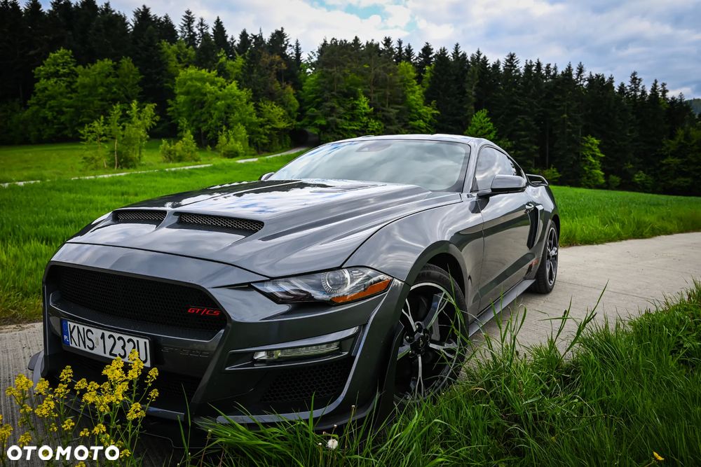 Ford Mustang - 7