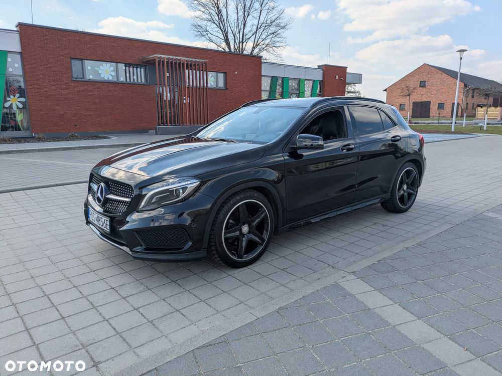 Mercedes-Benz GLA 200 7G-DCT AMG Line - 8