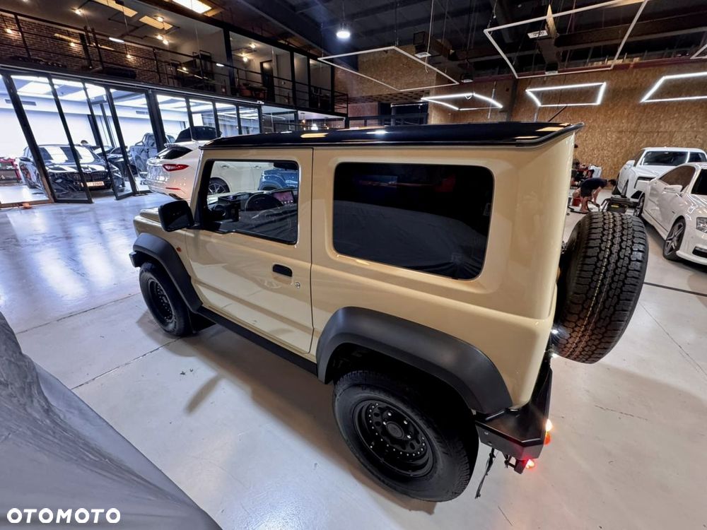 Suzuki Jimny - 10
