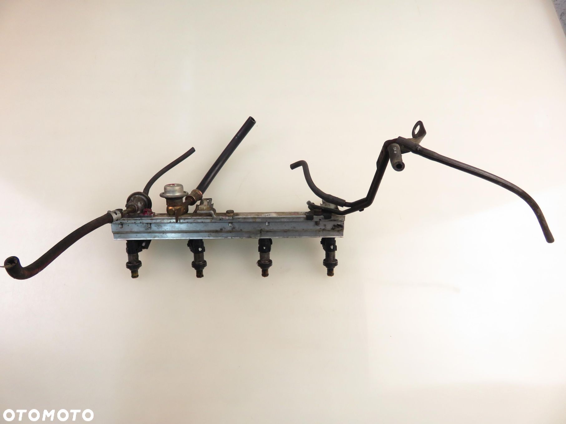 LISTWA WTRYSKOWA HONDA ACCORD VI 1.8 i  F18B2 - 1