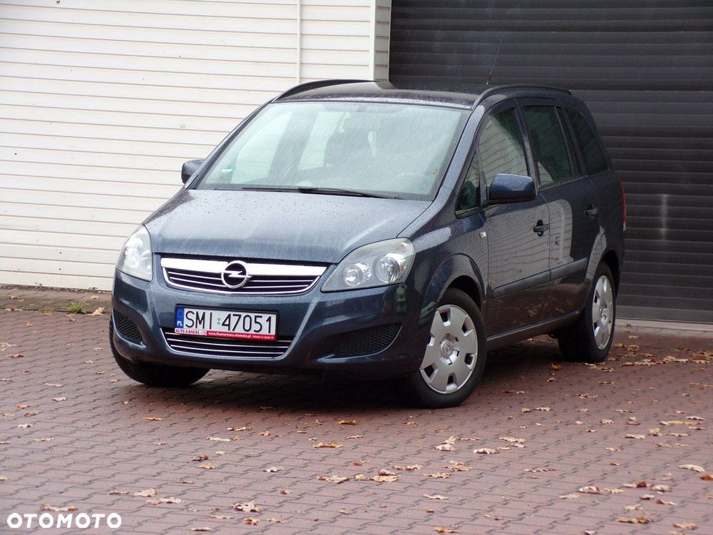 Opel Zafira - 9