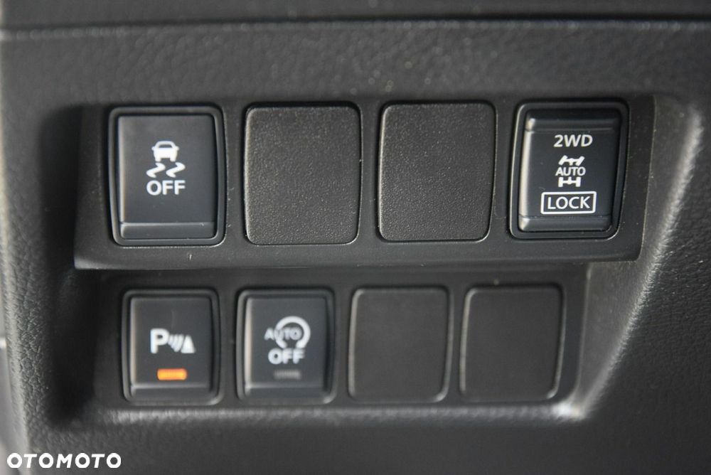 Nissan Qashqai 1.6 DCi 4x4 Acenta EU6 - 19