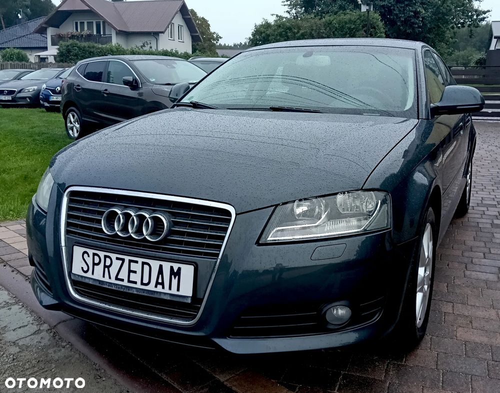 Audi A3 Sportback 1.6 Attraction - 2