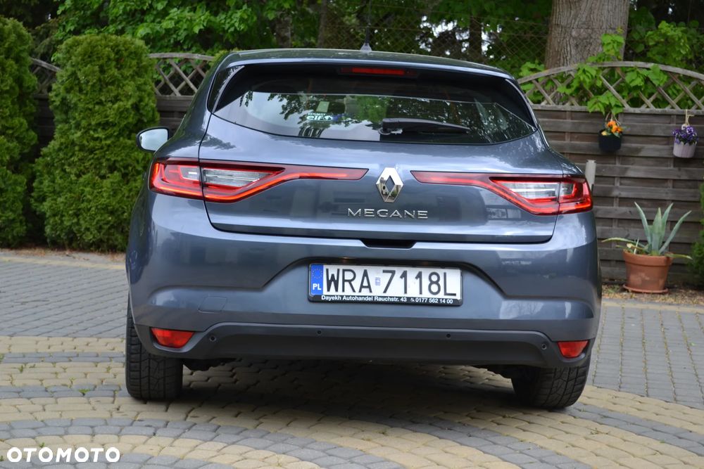 Renault Megane ENERGY TCe 100 INTENS - 11