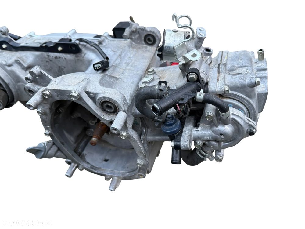 Silnik Honda PCX 125  10-13  Mocowanie górne - 3