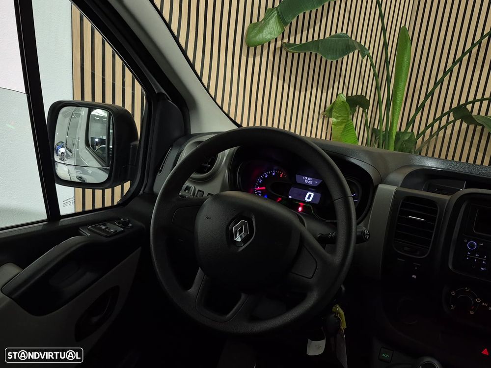Renault Trafic 1.6 dCi L1H1 1.2T SS - 10
